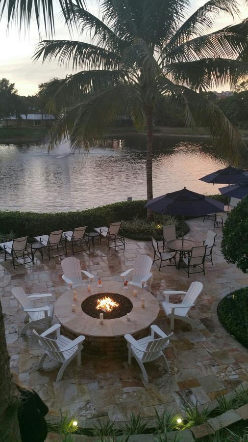 Inn At Pelican Bay Pine Ridge Екстер'єр фото